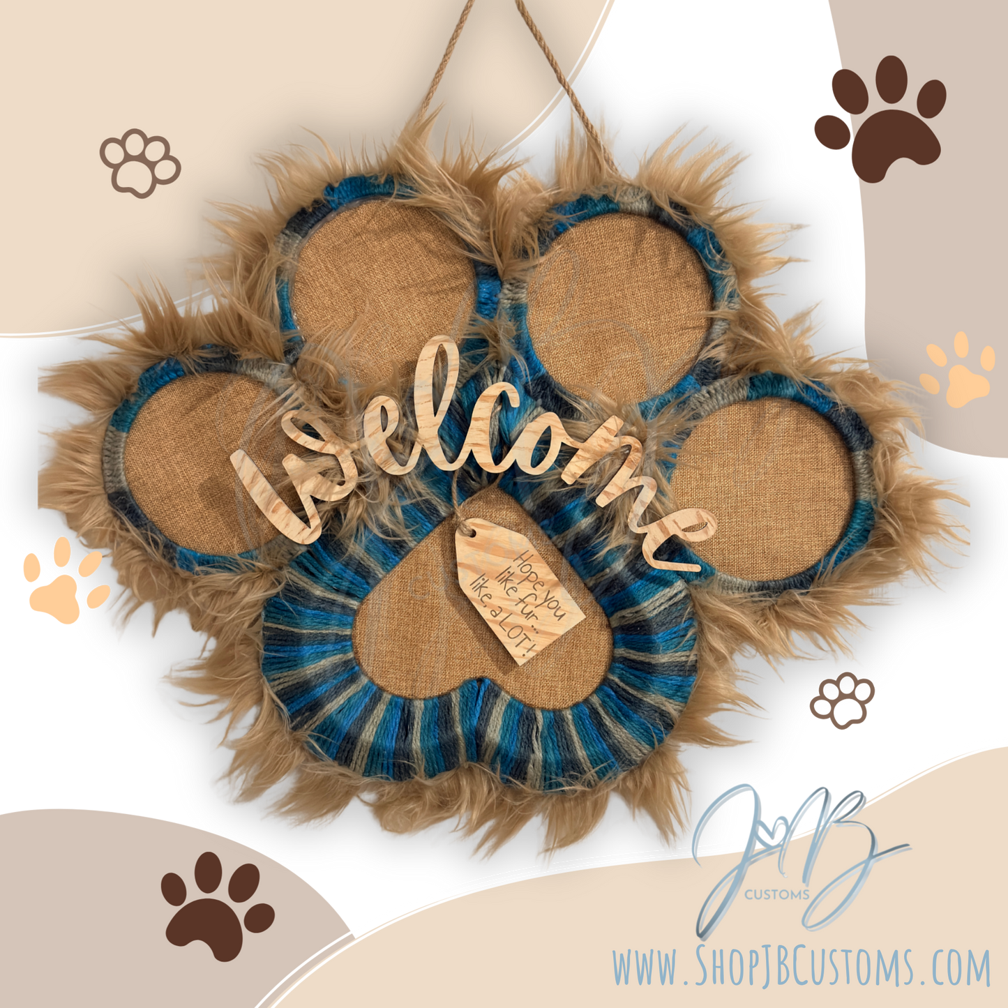 Custom Paw Print Wreath – Pet Lover Door Hanger – Handmade Faux Fur Wreath – Personalized Pet Décor